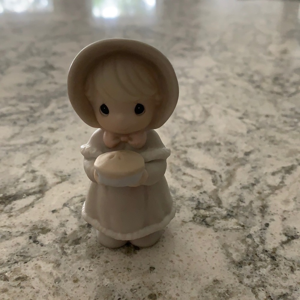 Enesco Precious Moments figurine